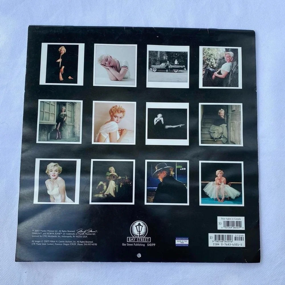 Marilyn monroe wall calendar